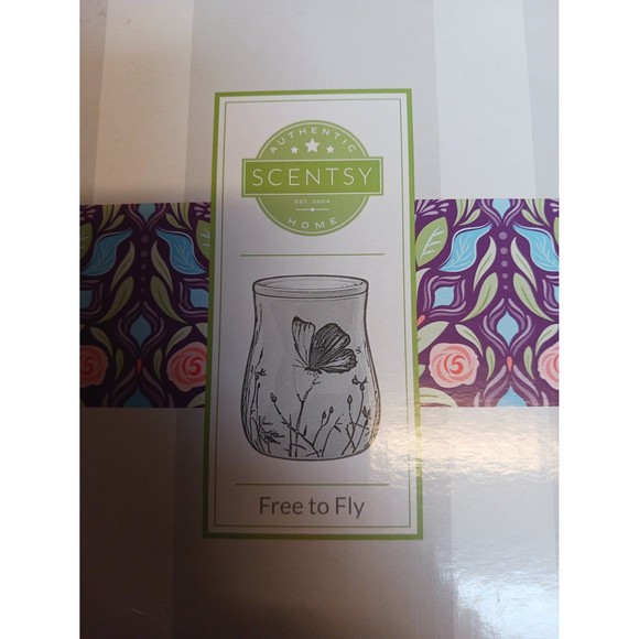 FREE TO FLY Butterfly Scentsy Wax Warmer Uses 25 Watt Bulb - Picture 2 of 9